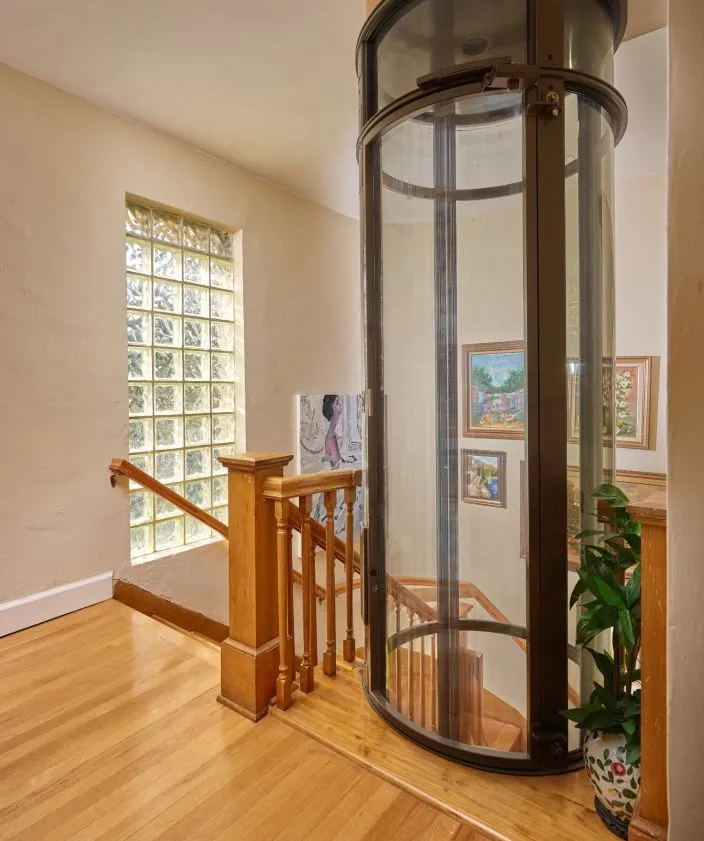 Premium finishes in Conakry executive home